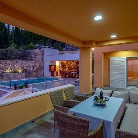 Stunning In With Wifi * Zrnovo