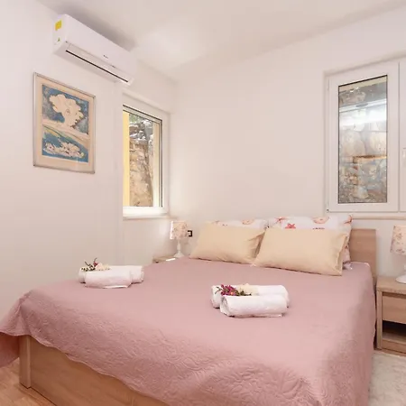 Stunning In With Wifi *