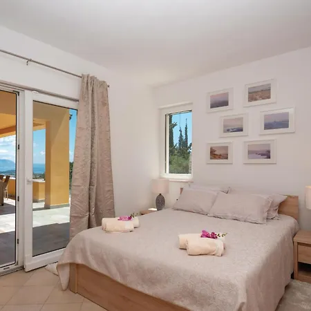 Stunning In With Wifi Zrnovo