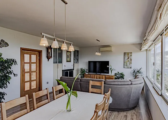 Stunning In With Wifi Zrnovo