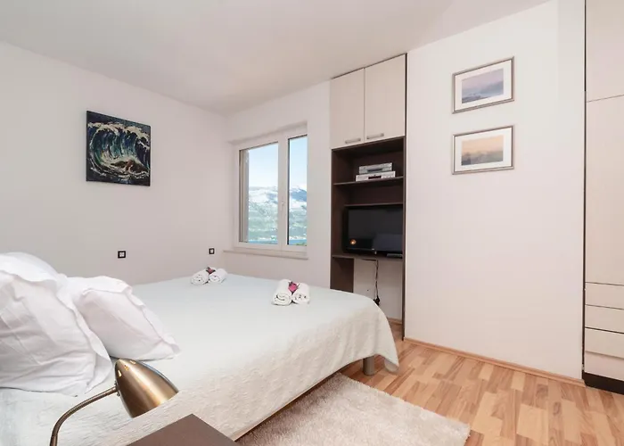 Stunning In With Wifi בית נופש *