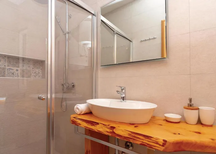 Stunning In With Wifi