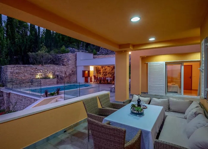 Stunning In With Wifi * Zrnovo