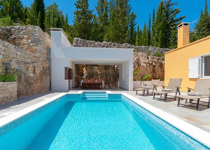 Stunning In With Wifi