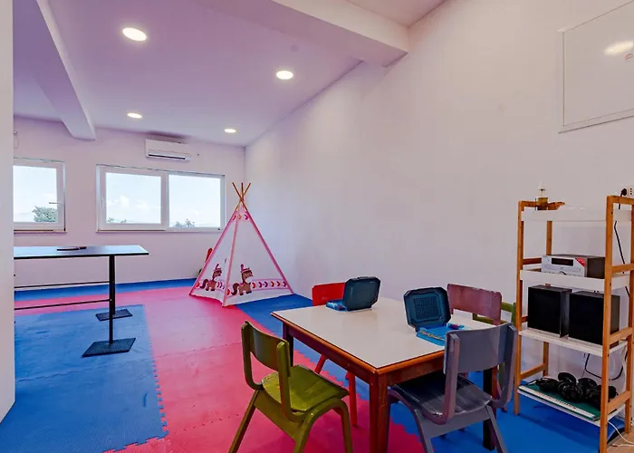 Stunning In With Wifi בית נופש *