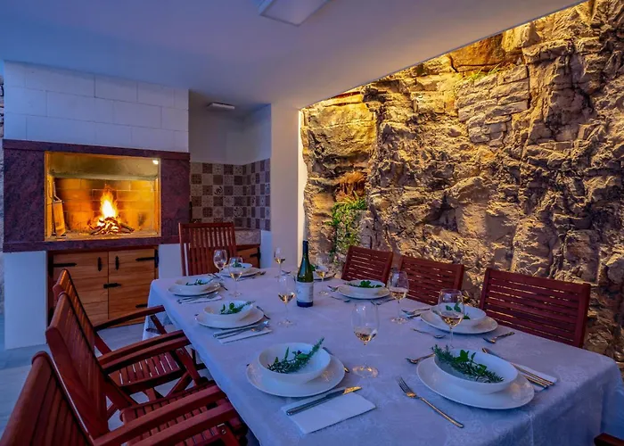 Stunning In With Wifi בית נופש Zrnovo